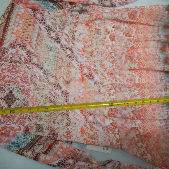 NEW! Wmn LARGE Long Sleeve Roll Tab Open Split Front Knit Top Flutter Hem NWT - Picture 3 of 14